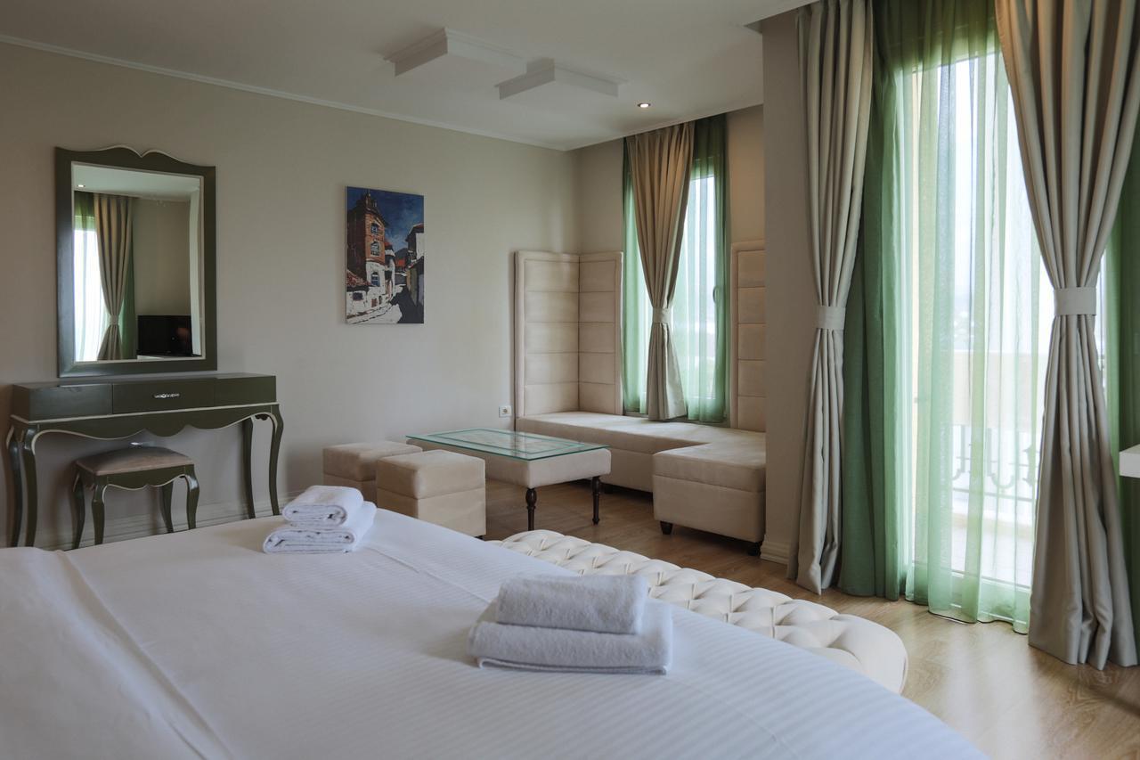 "L'Art De Vivre" Resort Korce Exteriér fotografie