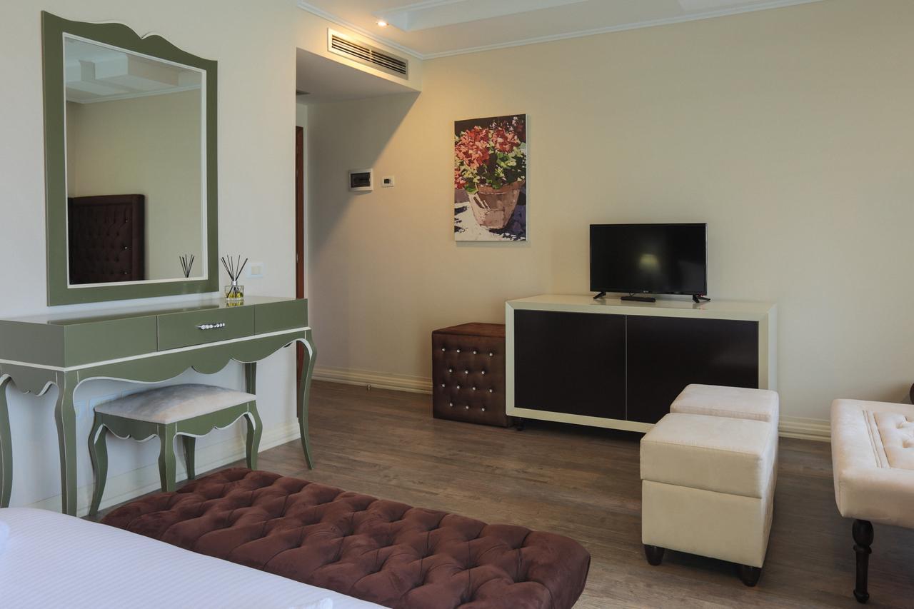 "L'Art De Vivre" Resort Korce Exteriér fotografie